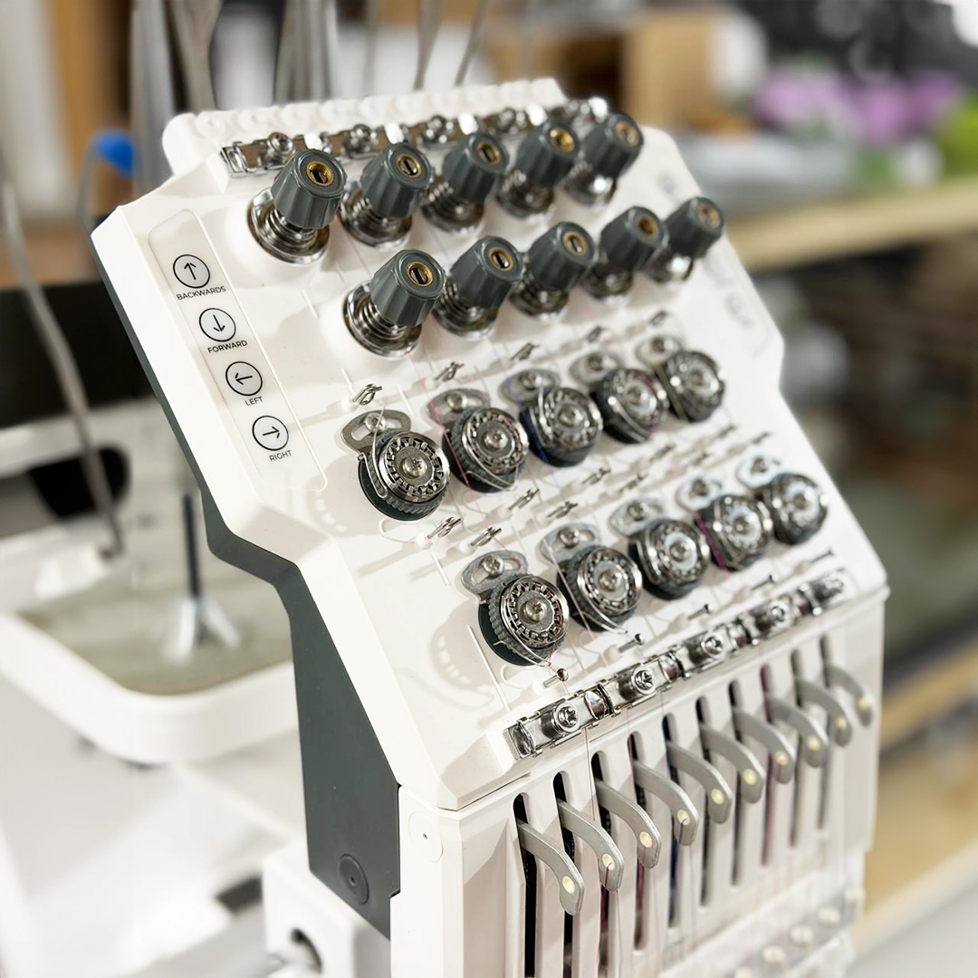 BORDADORA INDUSTRIAL MASTER 10 AGUJAS HALO-X 1 CABEZAL - Imagen 2