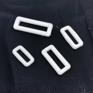 DADO PLASTICO BLANCO